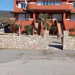 Appartamento Ktima Develekou