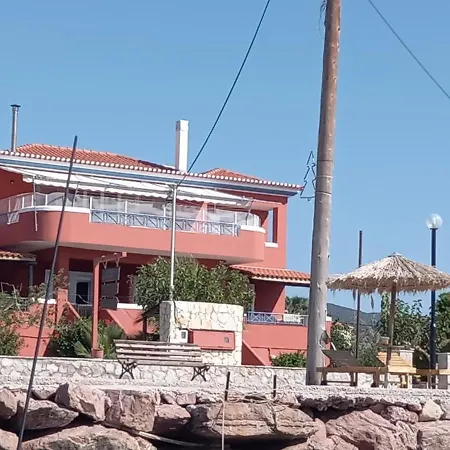Apartament Ktima Develekou *
