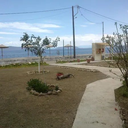 Ktima Develekou * Pigadhia (Argolis)